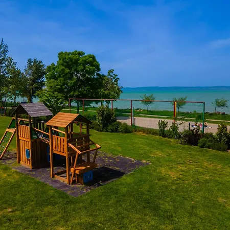 Andruzi Apartman *
